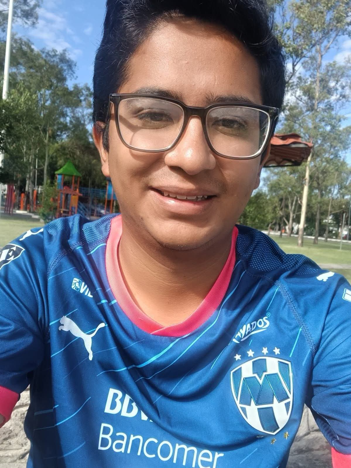 Sin rastro de Hugo Alejandro: intensifican búsqueda de estudiante de la BUAP en Puebla