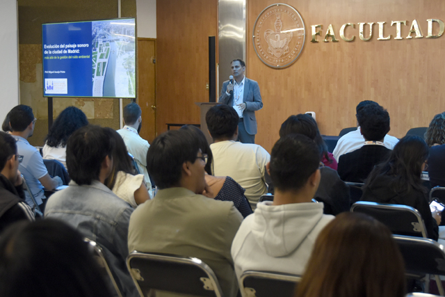 En la BUAP se discuten los fenómenos socioculturales del sonido