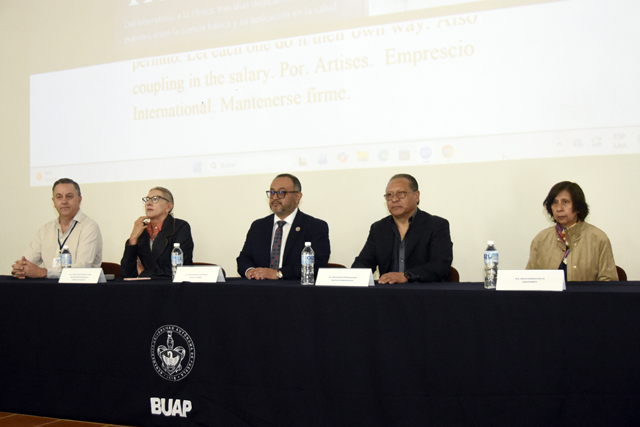 Construye BUAP puentes entre la ciencia básica y la aplicación clínica