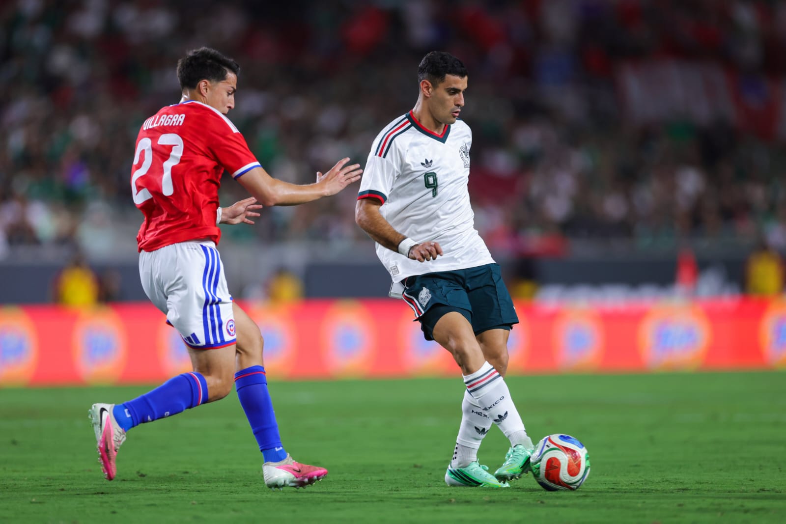 Chile vence 2-0 a México en Los Ángeles en el cierre de la fecha FIFA